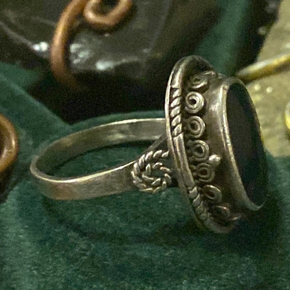 925 poison ring - Picture 9 of 13